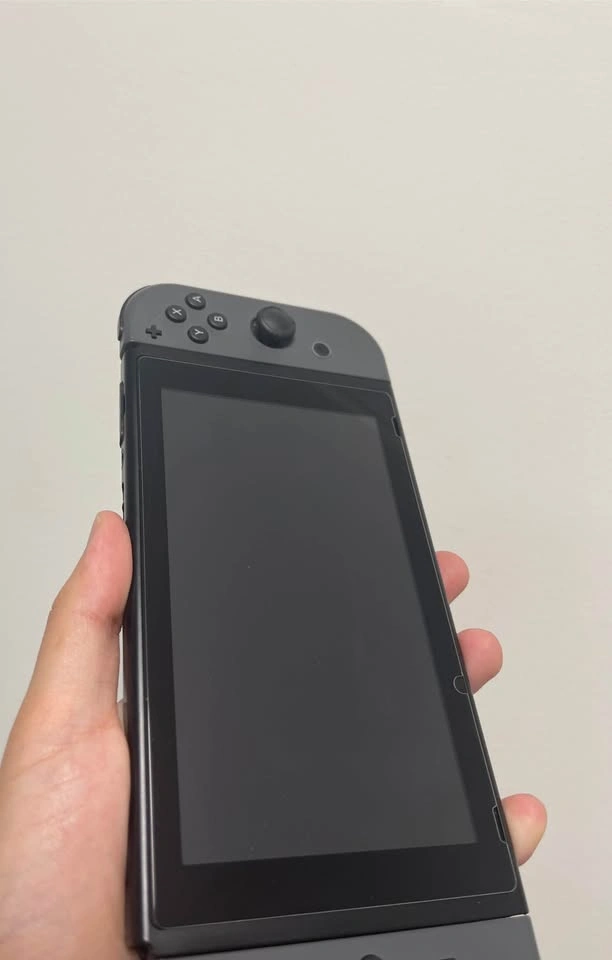 Nintendo Switch V2 with Accessories - photo 2