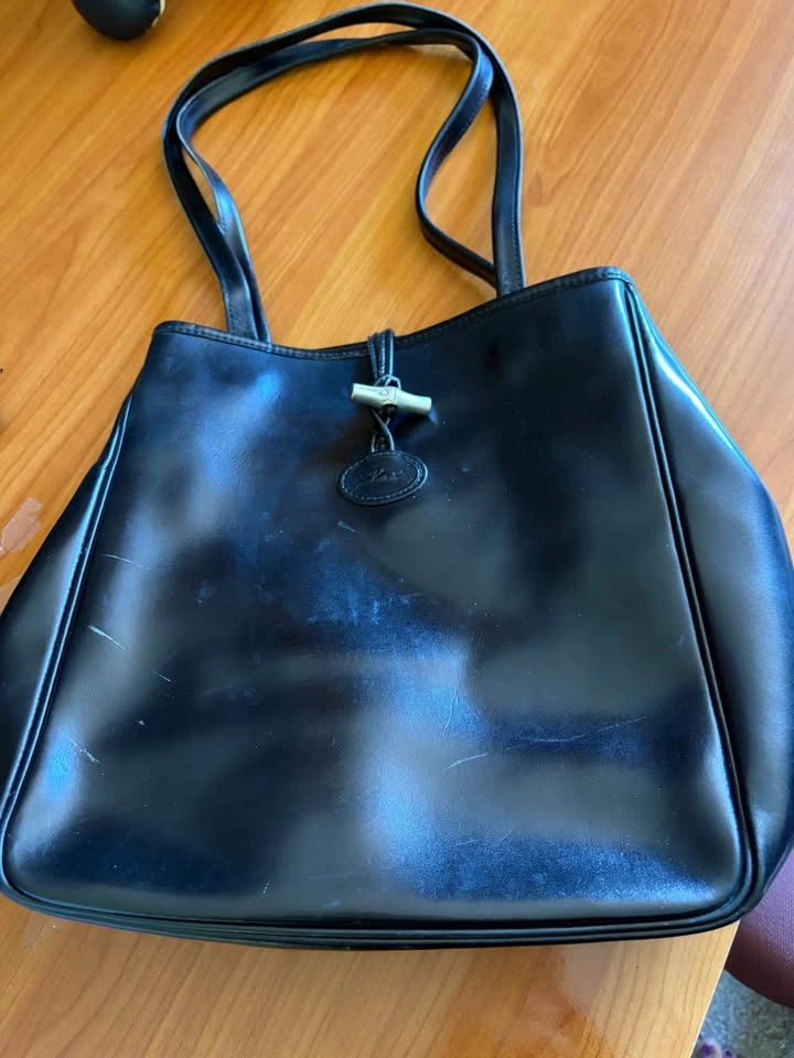 Longchamp Leather Purse, Black, original storage bag included - photo 2
