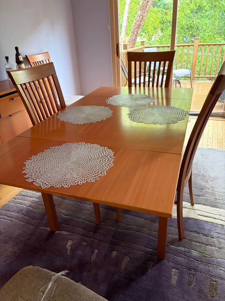 Dining Room Table - photo 3