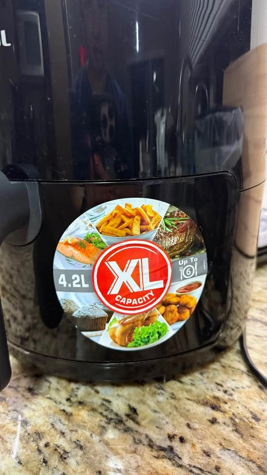 T-fal 4.2L Air Fryer – Excellent Working Condition - photo 2