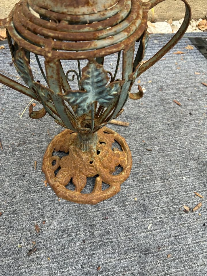 Rustic vintage cast iron lantern for outdoor - photo 5