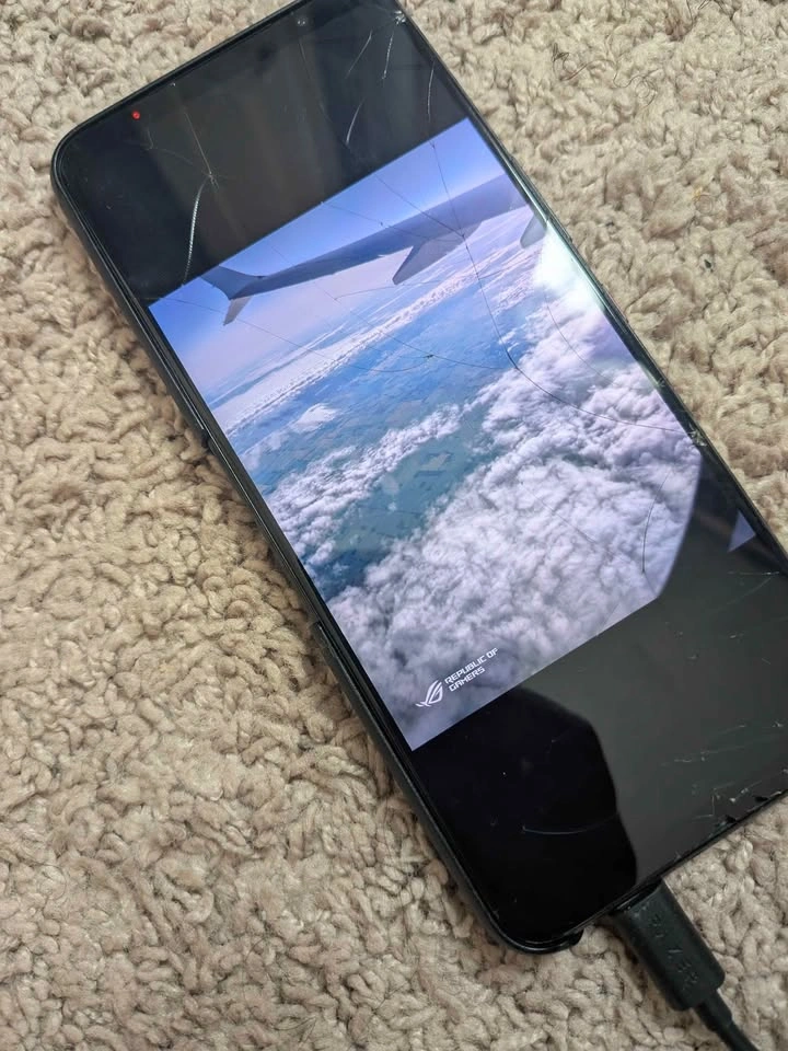 Asus ROG Gaming Phone 5 128GB - photo 5
