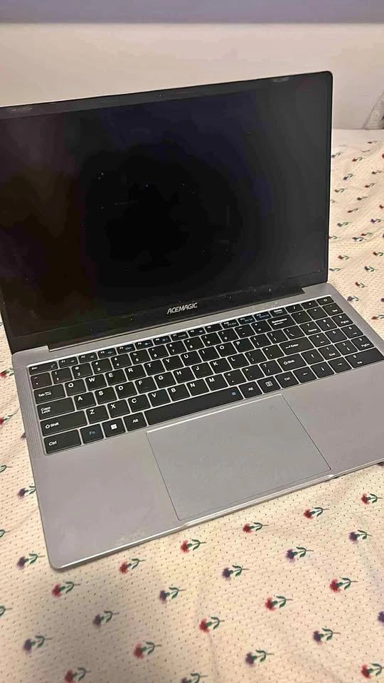 Acemagic ax15 laptop