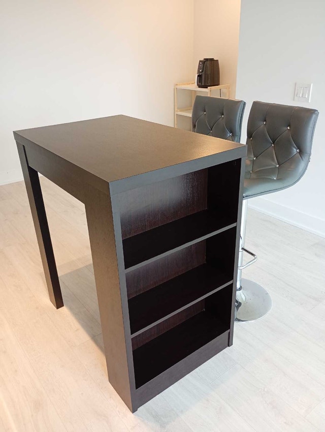 Bar Table