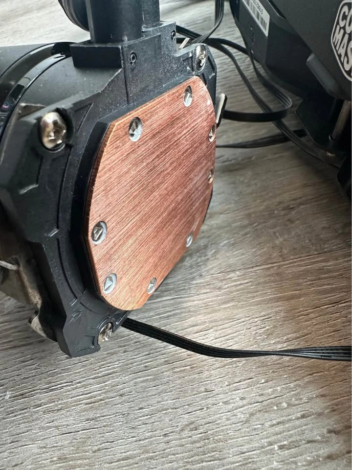 Cooler Master MasterLiquid 240mm AIO Liquid CPU Cooler - photo 5