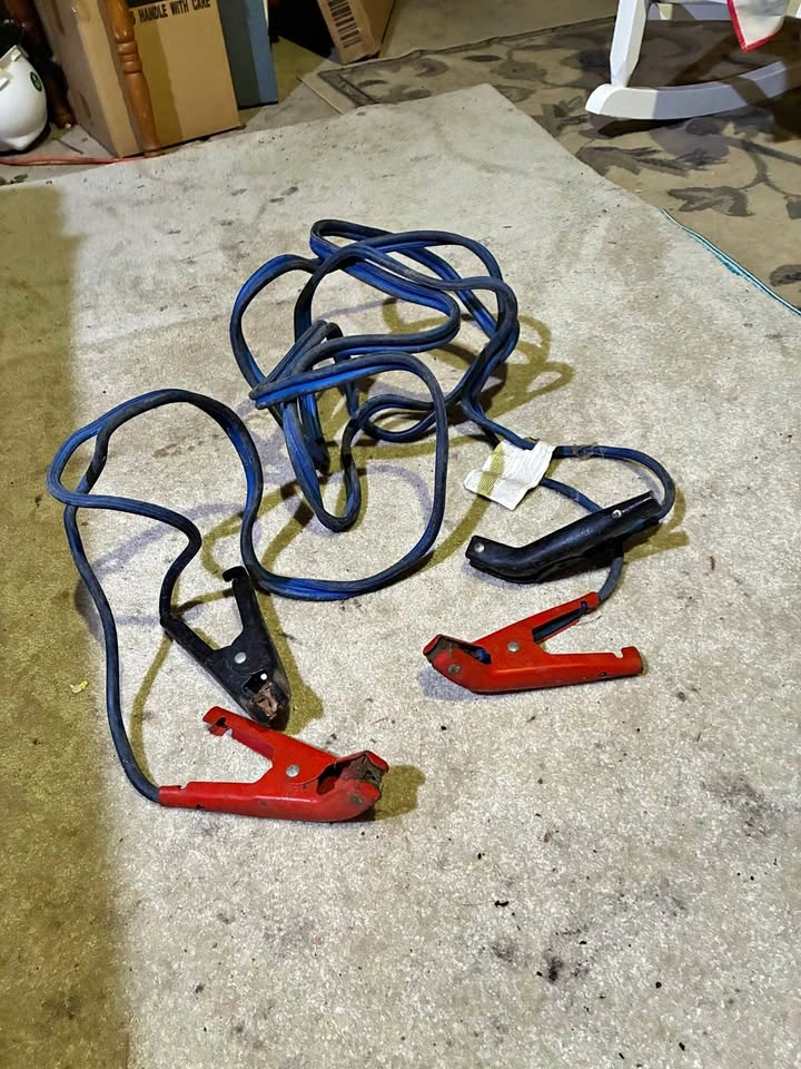 Car jumping cables