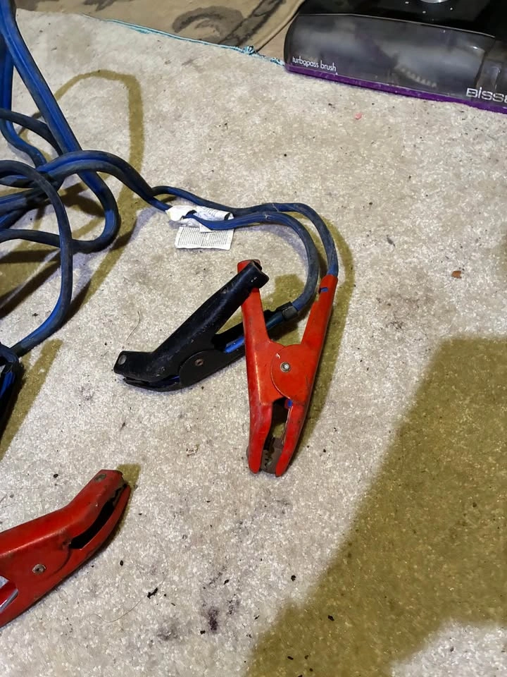 Car jumping cables - photo 5