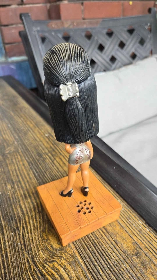 Jersey Shore Nicole "Snooki" Bobblehead - photo 3