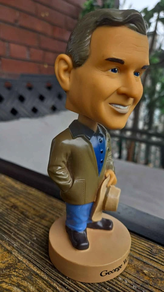 George W. Bush Bobblehead - photo 2