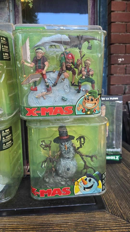 McFarlane Toys Twisted Christmas X-Mas Action Figures Full Set 2 - photo 4