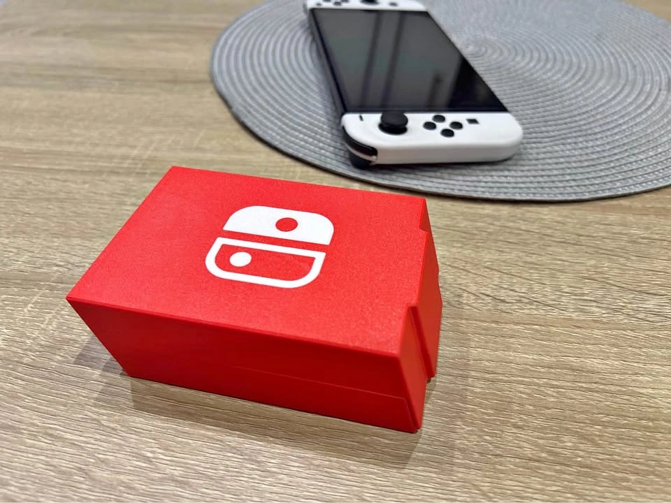 Switch Nintendo cartridge travel game case holder