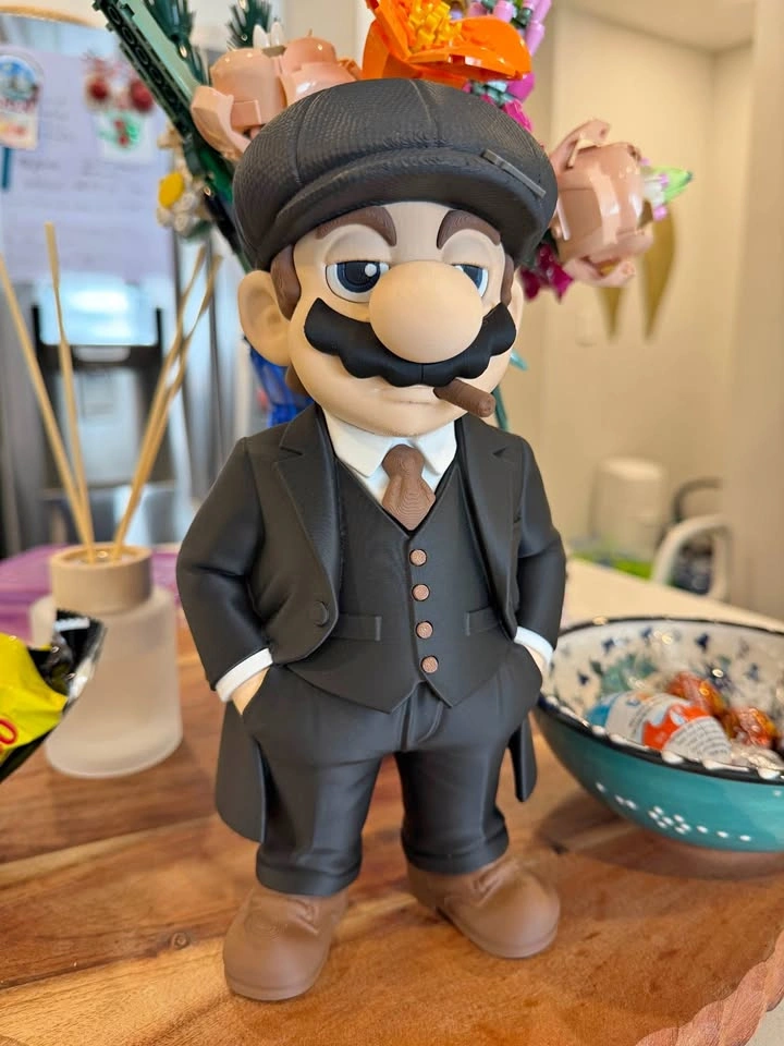 Peaky Blinders super mario figure decor