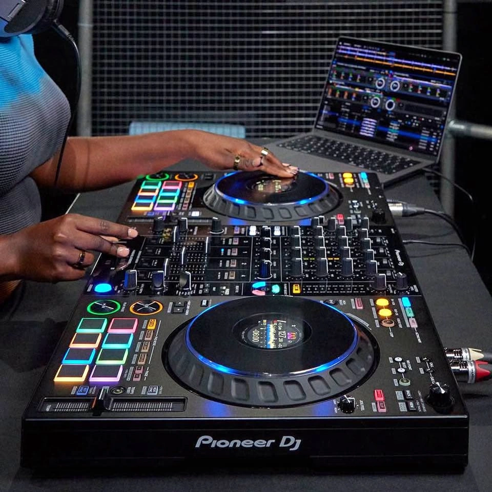 Pioneer DJ DDJ-FLX10 – Mint Condition – Home Studio Use