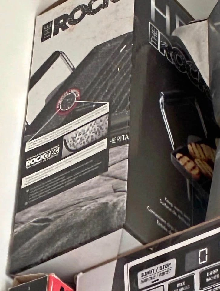 The Rock 1500W Non-Stick Smokeless Grill