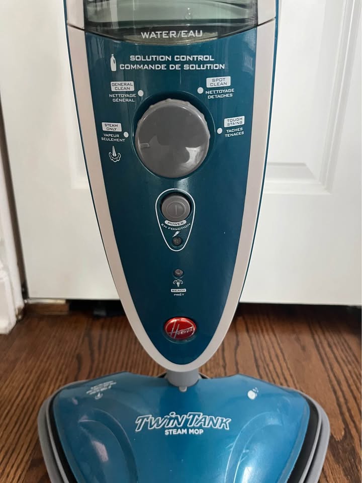 Hoover Steam Mop TwinTank Steam Cleaner - photo 2