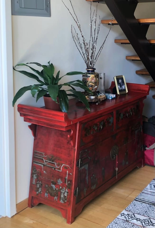 VINTAGE RED WOOD ALTAR PIECE // SHANGHAI