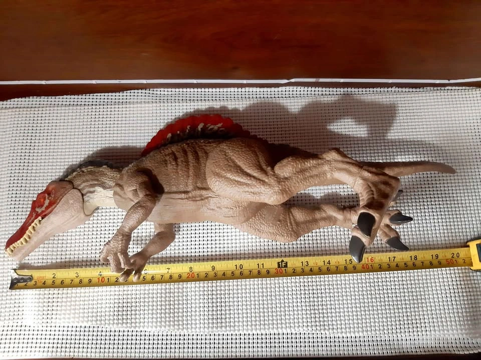 Jurassic World Spinosaurus Extreme Chompin 2021 - photo 4