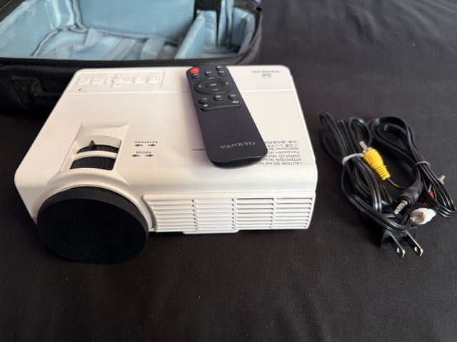 vankyo projector - photo 5
