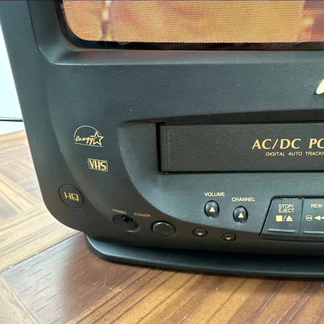 13" Sansui COM311AD CRT VCR TV Retro Gaming - photo 5