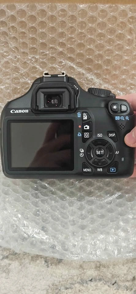 Canon Rebel t3 camera - photo 4