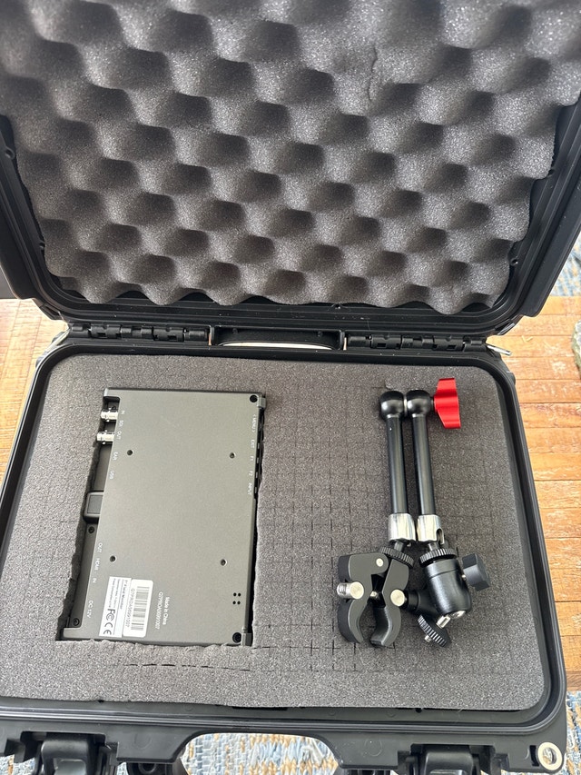 Lilliput Monitor with Nanuk 915 Case