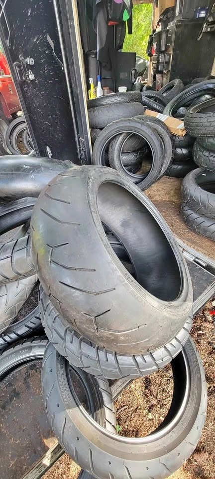 New Pirelli Diablo Rosso II Motorcycle Tire - 240/45ZR17