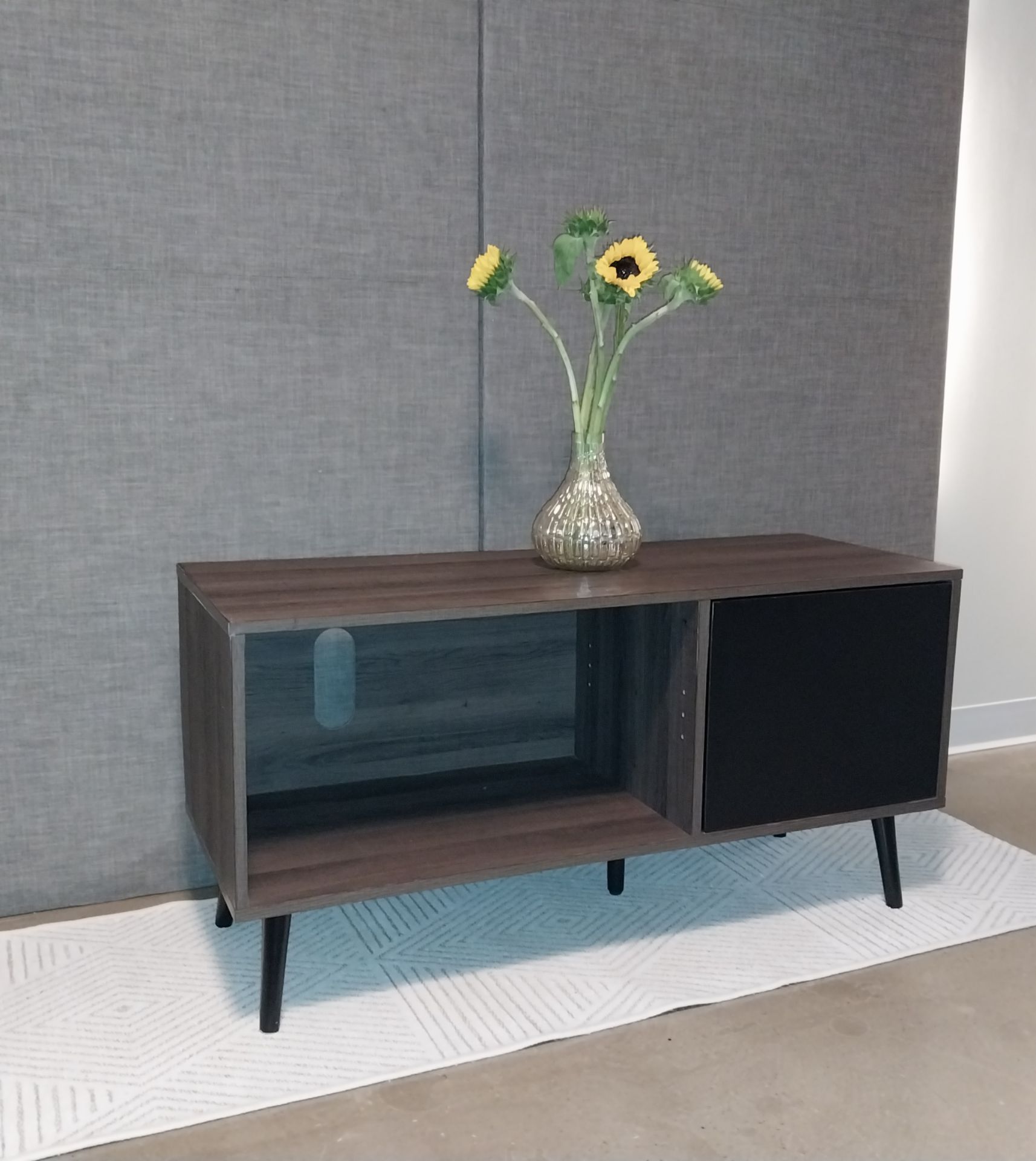 Modern Walnut TV Stand / Media Console – Excellent Condition