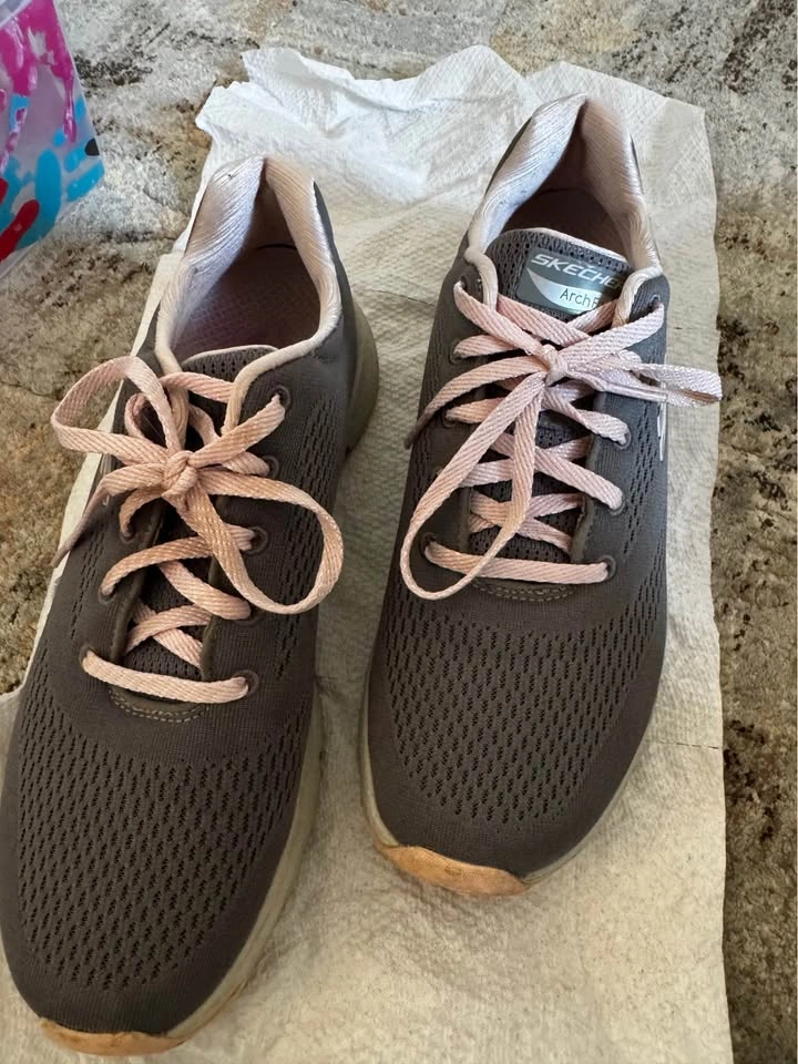 Skechers Arch Fit Sneakers US 8 - photo 3