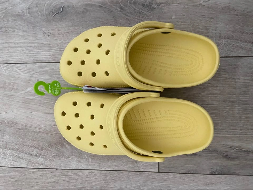 Yellow Crocs - photo 2