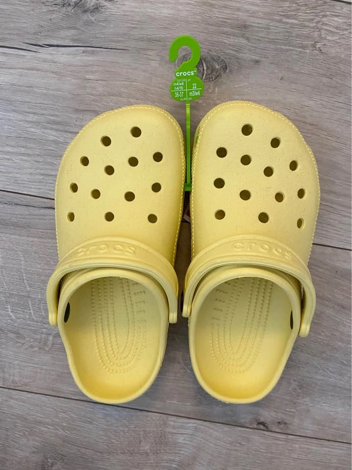 Yellow Crocs - photo 3