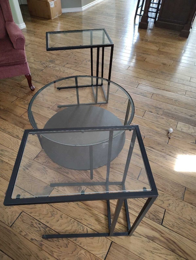 Glass coffee table and end tables - photo 4