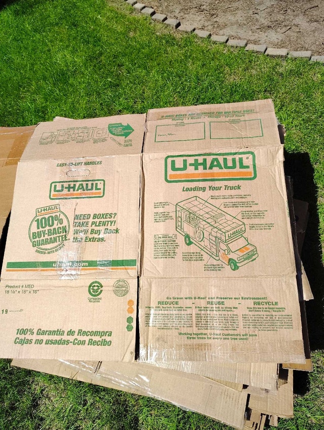 Moving boxes - photo 4