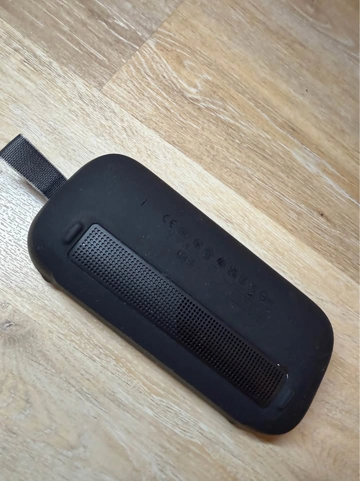 Bose SoundLink Flex Portable Speaker - photo 2
