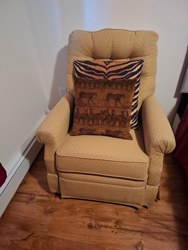 Armchair with Footrest