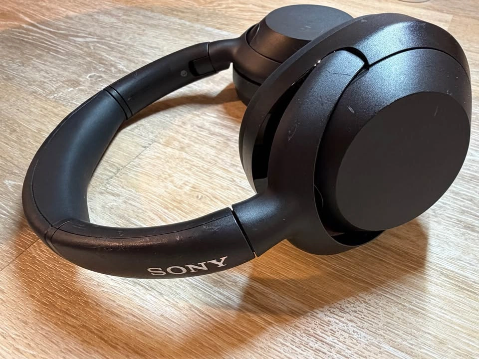 Sony ULT Wear Wireless Noise Canceling Headphones - photo 5