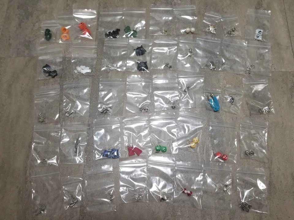 Various Earrings Read the Description