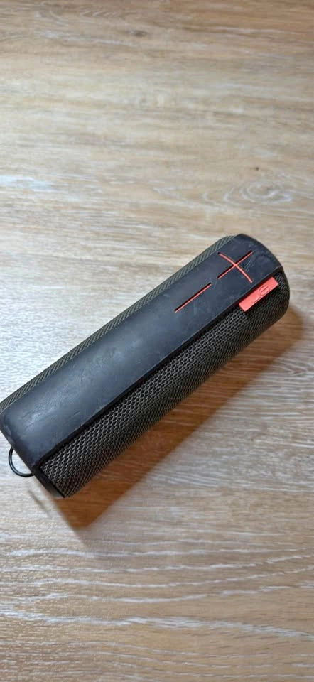 Ultimate Ears BOOM 2 Bluetooth Speaker