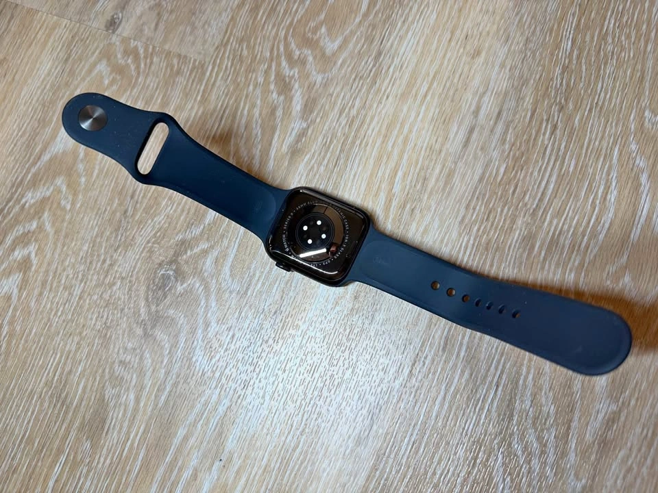 Apple Watch Series 9 (GPS + Cellular 45mm) Midnight