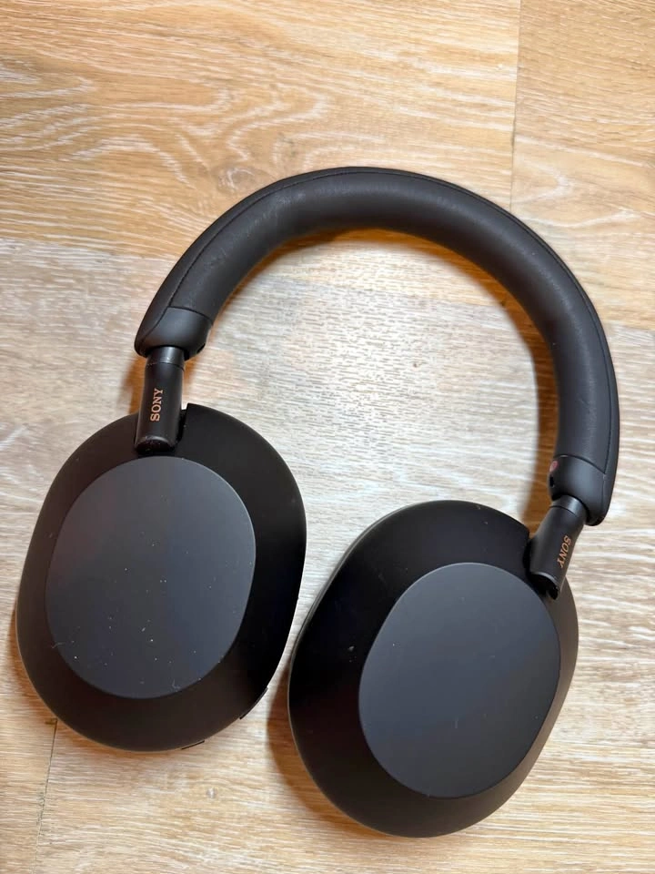 Sony WH-1000XM5 Wireless Noise-Canceling Headphones