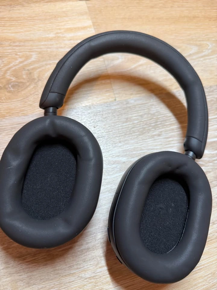 Sony WH-1000XM5 Wireless Noise-Canceling Headphones - photo 2