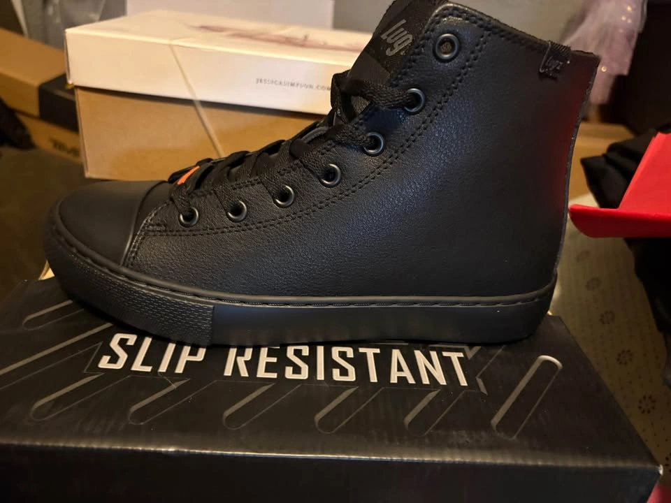 Lugz Stagger Work Slip resistant shoe w7.5 - photo 3
