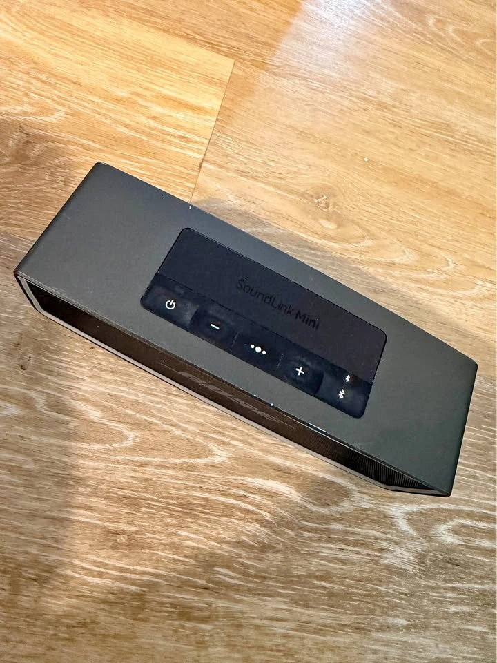 Bose SoundLink Mini Bluetooth Speaker