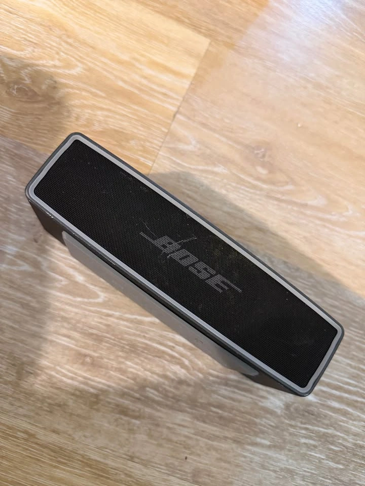 Bose SoundLink Mini Bluetooth Speaker - photo 2