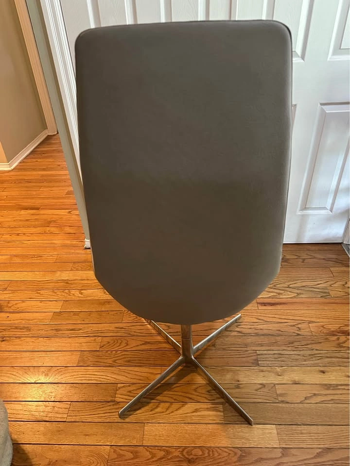 Arper Aston #1922 Executive Chair - photo 4