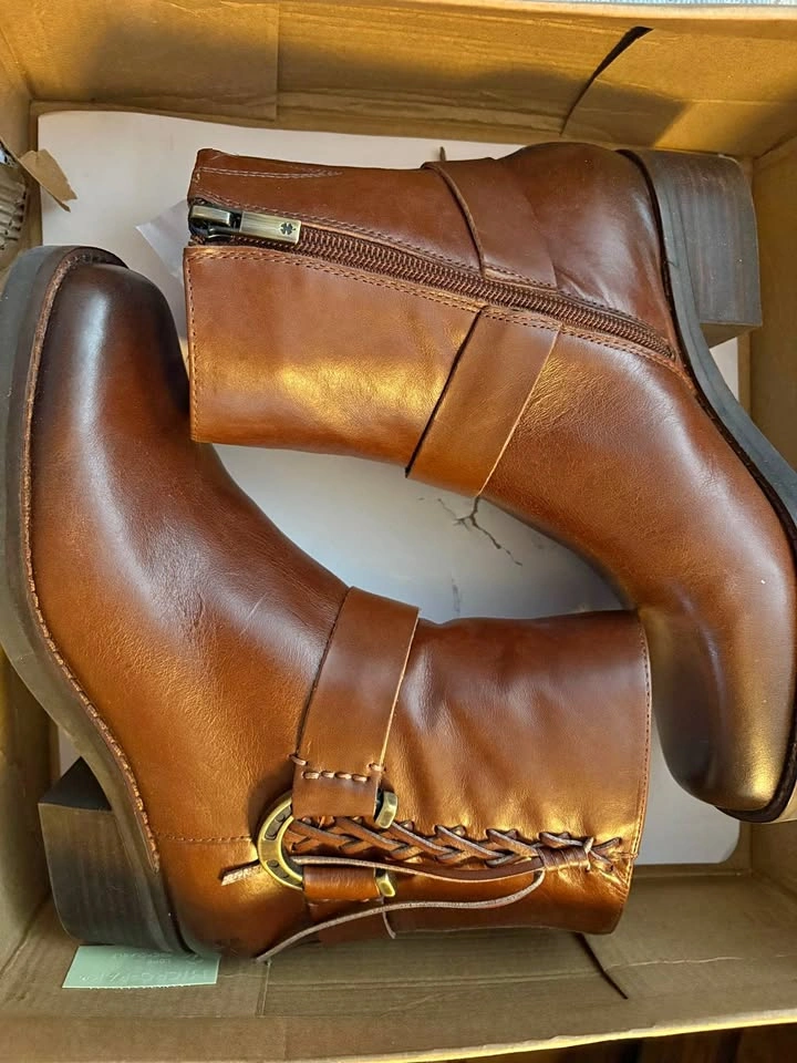 Lucky brand leather boots