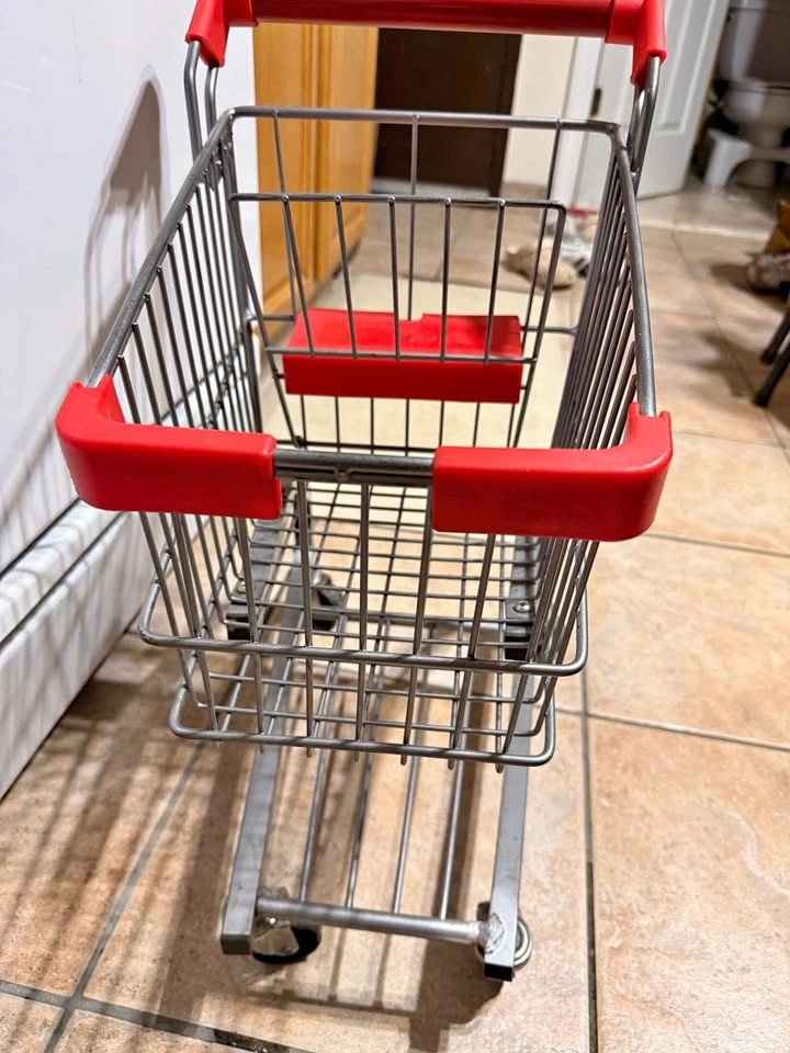 Toy Shopping Cart