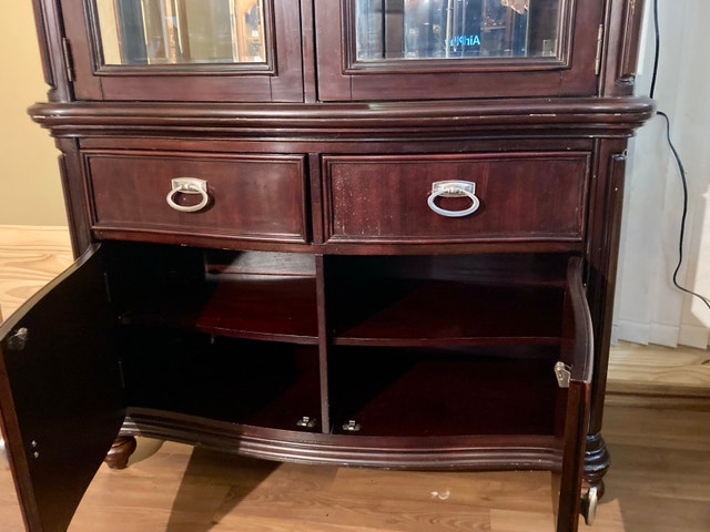 2 Pc China Cabinet - photo 4