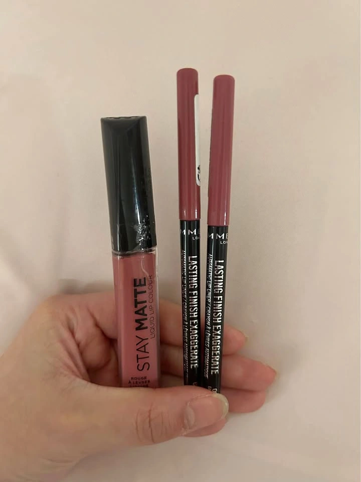 Unopened Rimmel London - 2 Lipliners and 1 Liquid Lip Colour
