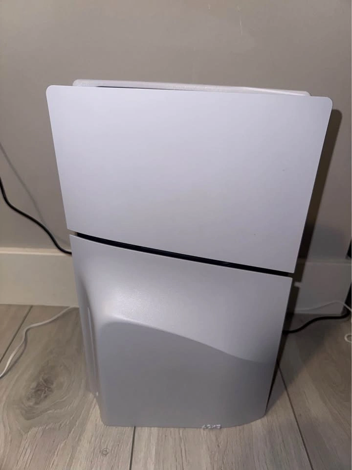 Ps5 Slim disk version - Spider-Man edition 1TB - photo 4