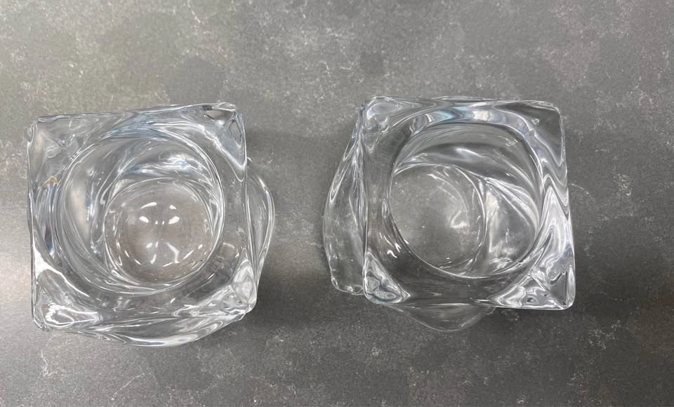 Pair of Twisted Crystal Glass Votive Candle Holders - photo 2